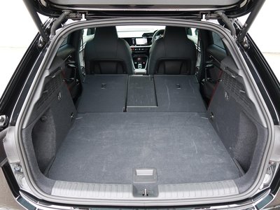 صورة مصغرة 17 لـ 2025 AUDI RS3 SPORTBACK