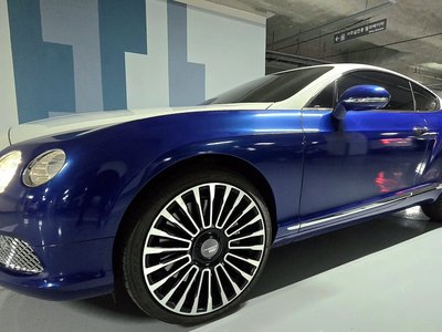 BENTLEY CONTINENTAL - 1