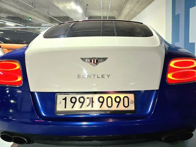 BENTLEY CONTINENTAL - 3
