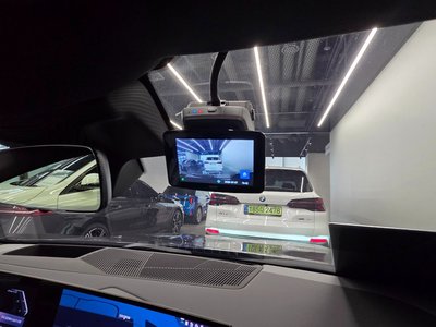 2024 BMW I5 — миниатюра 16