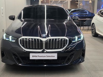صورة 2 لـ 2024 BMW I5
