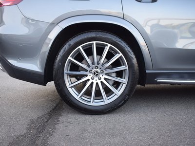 2026 Mercedes-BENZ GLS — миниатюра 19