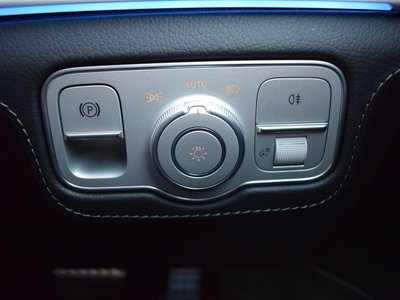2026 Mercedes-BENZ GLS — миниатюра 30