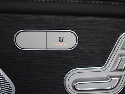 2026 Mercedes-BENZ GLS — миниатюра 32