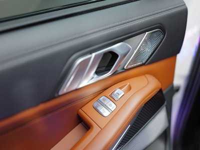 2023 BMW X7 缩略图 17
