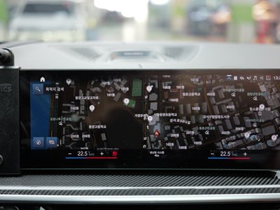 2023 BMW X7 缩略图 11