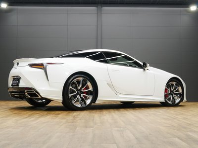 صورة مصغرة 62 لـ 2021 Lexus LC