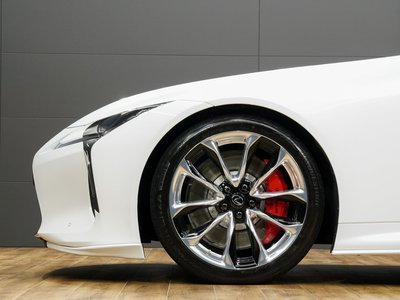 صورة مصغرة 31 لـ 2021 Lexus LC
