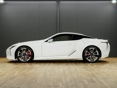 صورة مصغرة 30 لـ 2021 Lexus LC