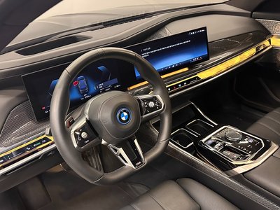 2024 BMW I7 缩略图 12