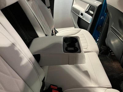 2026 Mercedes-BENZ G-CLASS AMG — миниатюра 22