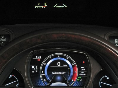 2018 Lexus LS — миниатюра 19
