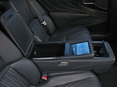 2018 Lexus LS — миниатюра 57