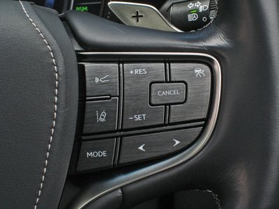2018 Lexus LS — миниатюра 36