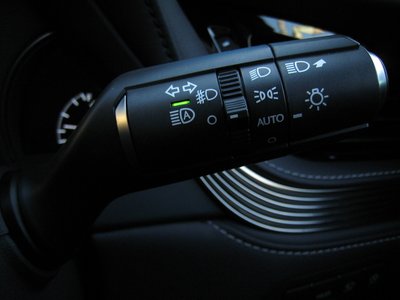 2018 Lexus LS — миниатюра 38