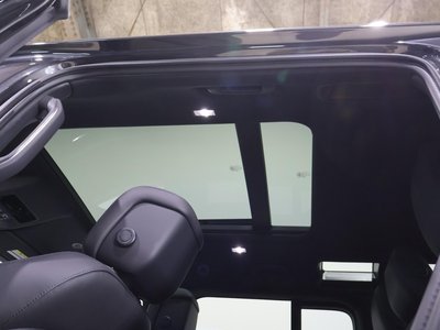 2025 LAND Rover DEFENDER 缩略图 14