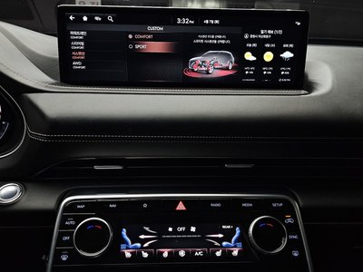 2021 Genesis GV80 thumbnail 19