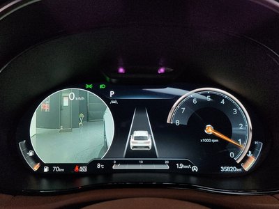 2021 Genesis GV70 photo 8