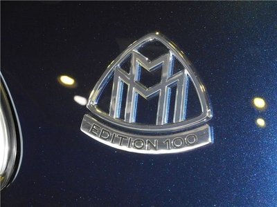 MERCEDES-BENZ GLS - 10