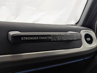 2025 Mercedes-BENZ G-CLASS — миниатюра 30