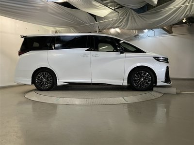 TOYOTA VELLFIRE - 6