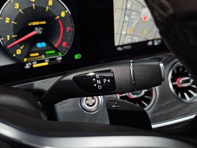 MERCEDES-BENZ CLS - 9