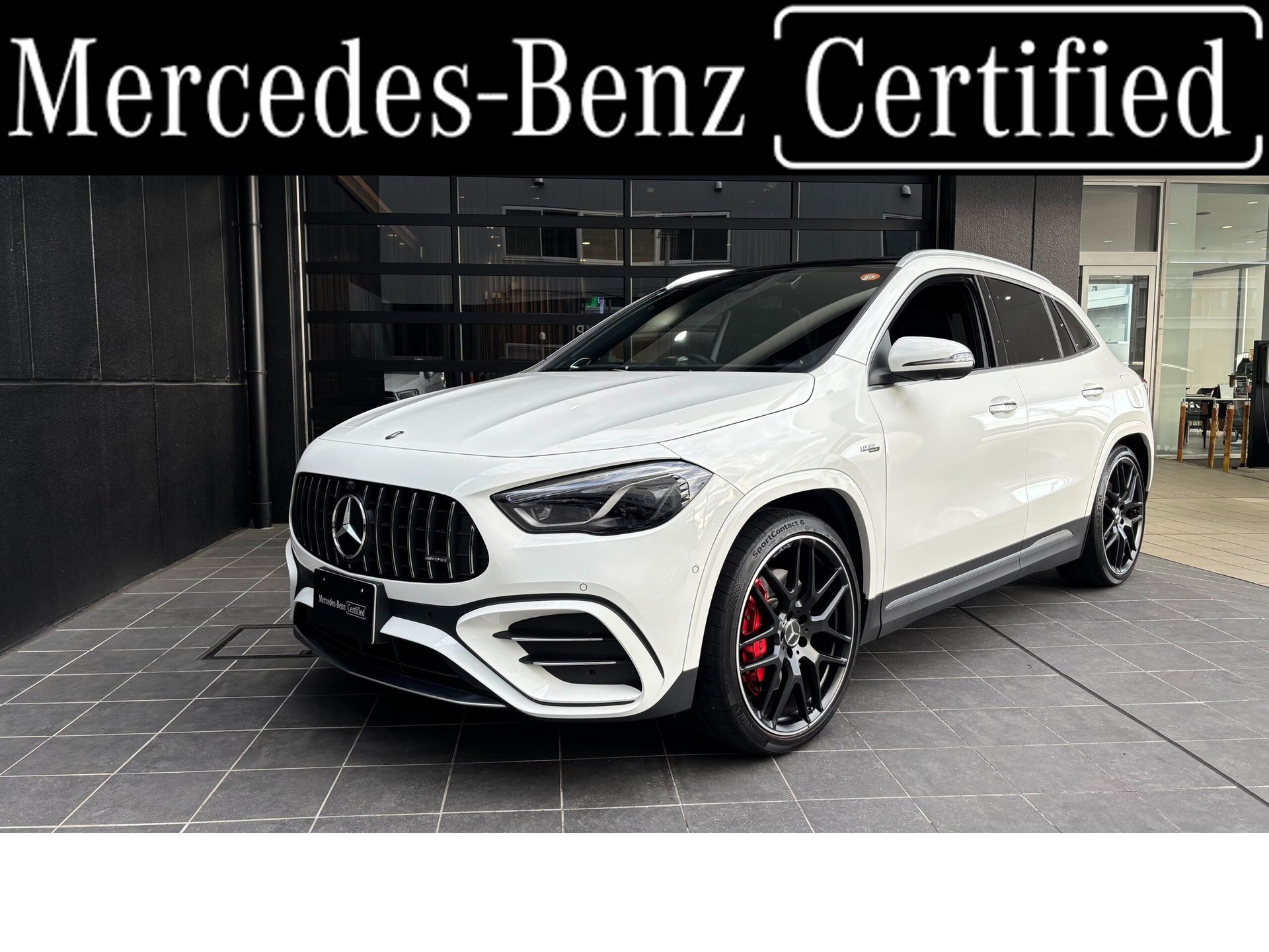 MERCEDES-BENZ GLA AMG - View 1