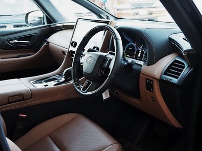 TOYOTA VELLFIRE - 9