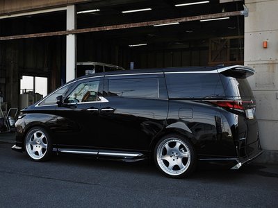 TOYOTA VELLFIRE - 5