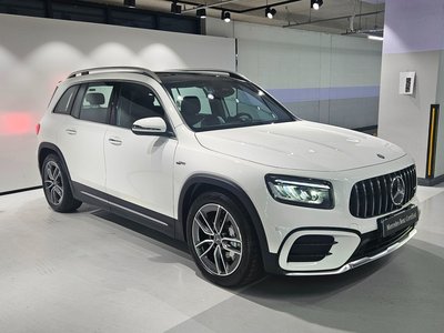 2025 Mercedes-BENZ GLB photo 4