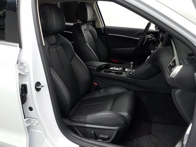 2023 Genesis THE NEW G70 缩略图 17