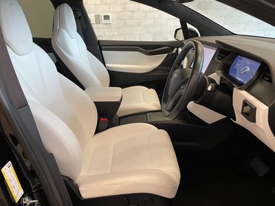 2018 Tesla MODEL X 缩略图 31