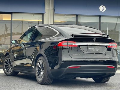 2018 Tesla MODEL X — фото 9