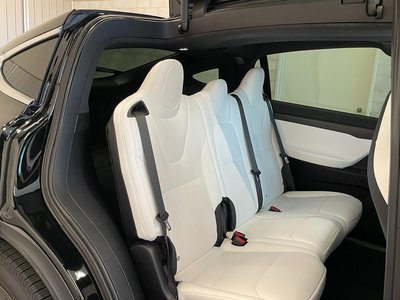 2018 Tesla MODEL X 缩略图 44
