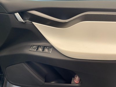 2018 Tesla MODEL X 缩略图 36