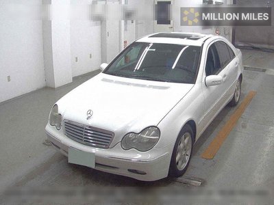 MERCEDES-BENZ C-CLASS - 4