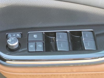صورة مصغرة 40 لـ 2024 Toyota CROWN SPORT
