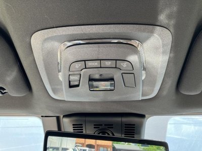 صورة مصغرة 31 لـ 2024 Toyota CROWN SPORT