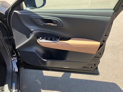 صورة مصغرة 20 لـ 2024 Toyota CROWN SPORT
