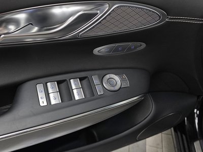 2022 Genesis ELECTRIFIED GV70 — миниатюра 28