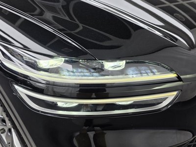 2022 Genesis ELECTRIFIED GV70 photo 9