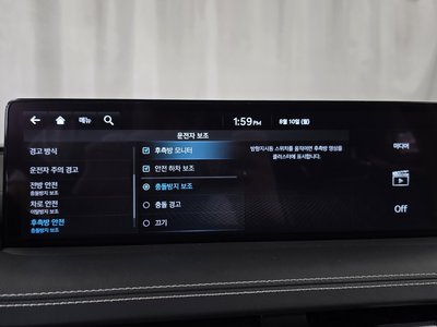 2022 Genesis ELECTRIFIED GV70 — миниатюра 22