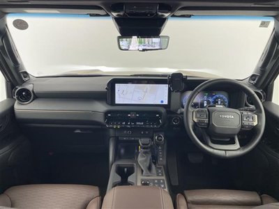 2025 Toyota LAND CRUISER 250 — фото 3