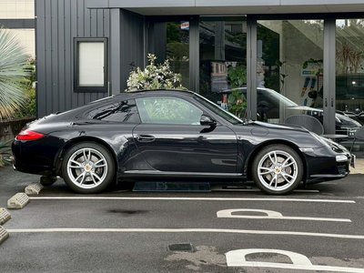 PORSCHE 911 - 10