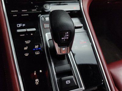 PORSCHE PANAMERA - 9