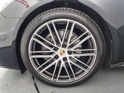 PORSCHE PANAMERA - 6