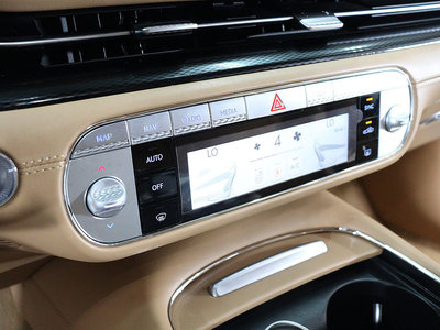 صورة 9 لـ 2022 Genesis G90 (RS4)
