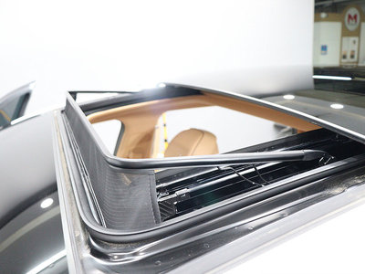 صورة 10 لـ 2022 Genesis G90 (RS4)