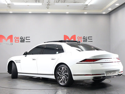 صورة 3 لـ 2022 Genesis G90 (RS4)