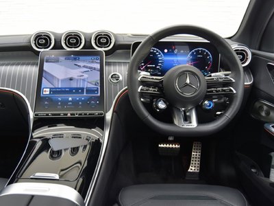 صورة 9 لـ 2024 Mercedes-BENZ GLC AMG
